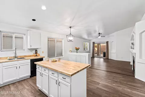 Kitchen - 8806 E Mountain Spring Dr, Tucson, AZ 85747 photo 1 of 3
