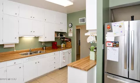 Kitchen - 6742 E Montecito Dr, Tucson, AZ 85710 photo 2 of 2