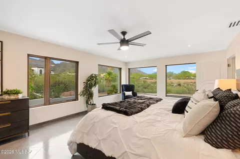 Bedroom - 1331 E Thunderhead Cir, Tucson, AZ 85718 photo 1 of 2