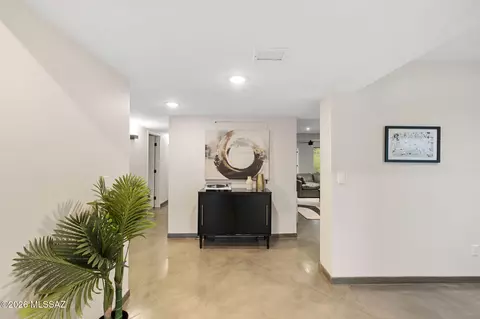 Entry Way - 1331 E Thunderhead Cir, Tucson, AZ 85718 photo 1 of 3