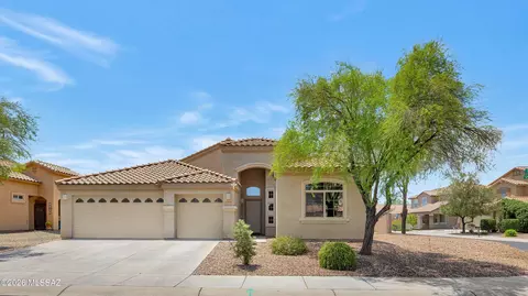 11903 W Farmall Dr, Marana, AZ 85653