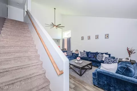 Entry Way - 6385 E Boldin Dr, Tucson, AZ 85756 photo 2 of 4