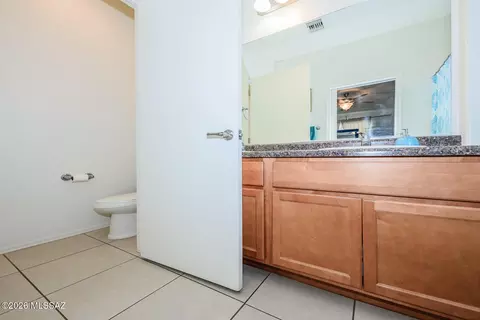 Bath - 6385 E Boldin Dr, Tucson, AZ 85756 photo 3 of 5