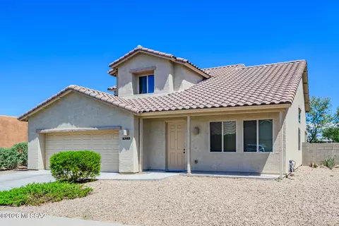 Exterior - 6385 E Boldin Dr, Tucson, AZ 85756 photo 3 of 9