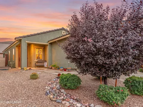 912 Empire Canyon Ln, Sahuarita, AZ 85629