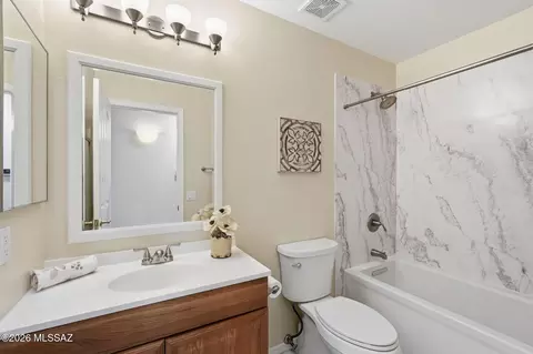 Bath - 2354 W Dillon Rd, Tucson, AZ 85745 photo 3 of 3