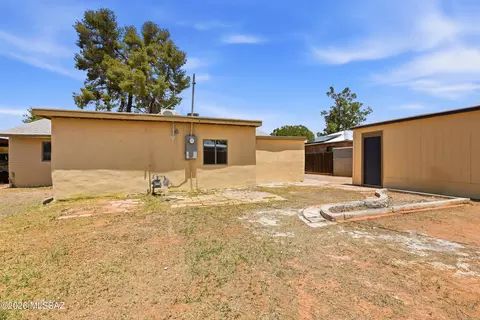 Exterior - 4844 E Hampton St, Tucson, AZ 85712 photo 3 of 3
