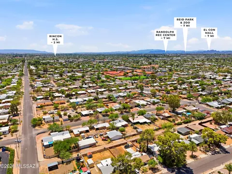View/Area - 4844 E Hampton St, Tucson, AZ 85712 photo 3 of 6