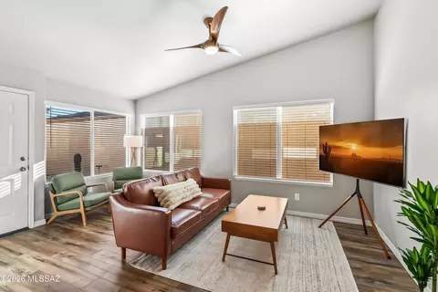 2485 N Palo Hacha Dr, Tucson, AZ 85745