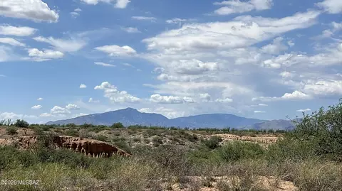 1590 S Canyon Overlook Trl, Benson, AZ 85602
