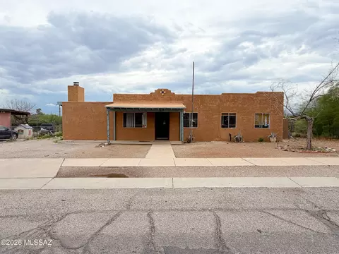 1617 W San Ricardo Blvd, Tucson, AZ 85713