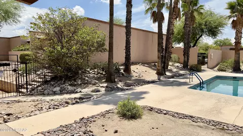 Exterior - 4239 E Blanton Rd, Tucson, AZ 85712 photo 8 of 9