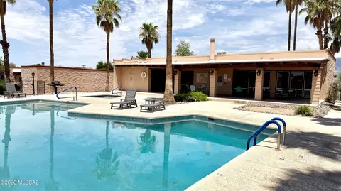 Exterior - 4239 E Blanton Rd, Tucson, AZ 85712 photo 4 of 9