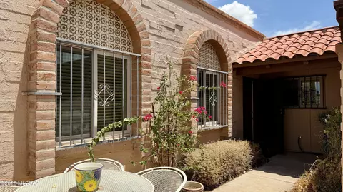 Exterior - 4239 E Blanton Rd, Tucson, AZ 85712 photo 2 of 9