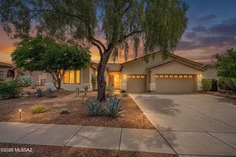11546 N Mountain Breeze Dr, Oro Valley, AZ 85737