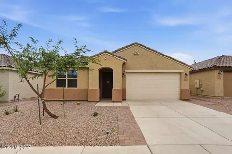 12512 N Rihl Dr, Marana, AZ 85653