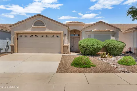 Exterior - 7577 E Maritime Dr, Tucson, AZ 85756 photo 3 of 7