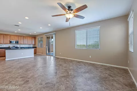 Living - 11410 E Desert Raptor Loop, Tucson, AZ 85747 photo 5 of 8