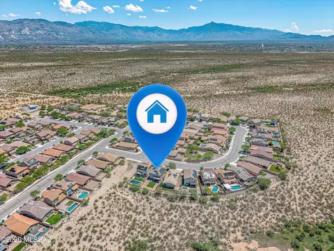 View/Area - 11410 E Desert Raptor Loop, Tucson, AZ 85747 photo 3 of 3