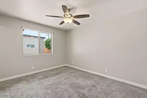 Bedroom - 6840 E 39th St, Tucson, AZ 85730 photo 5 of 6