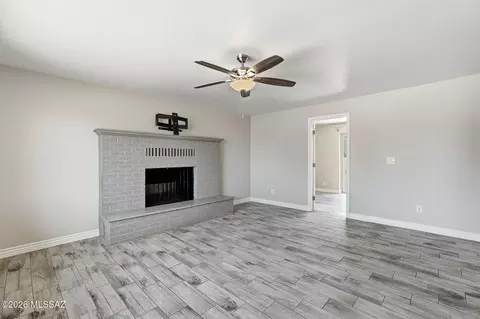Living - 6840 E 39th St, Tucson, AZ 85730 photo 3 of 8