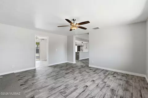 Living - 6840 E 39th St, Tucson, AZ 85730 photo 5 of 8