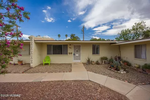 390 N Silverbell Rd, Tucson, AZ 85745