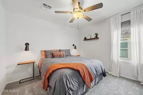 Bedroom - 14249 E Hub Dr, Vail, AZ 85641 photo 4 of 9
