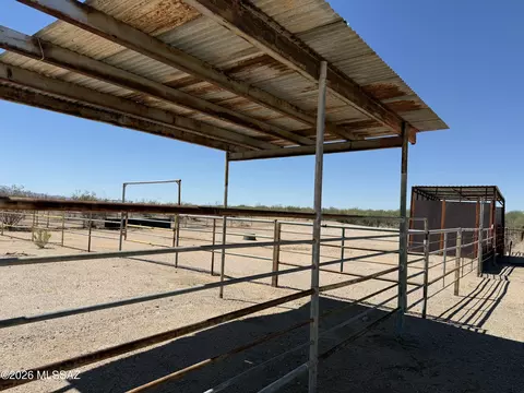 17201 W Silverbell Rd, Marana, AZ 85653