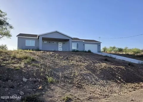 1010 Paseo Lobo Rio, Rio Rico, AZ 85648