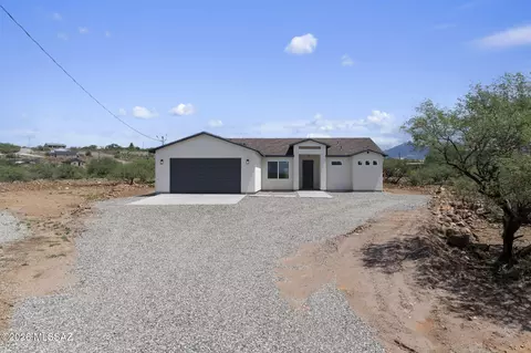 1831 San Diego Ct, Rio Rico, AZ 85648
