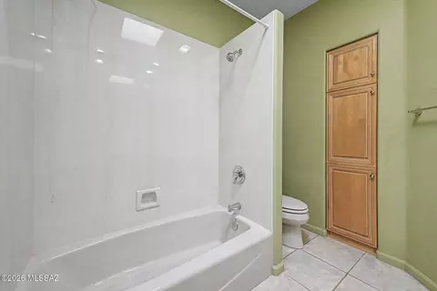Bath - 11743 E Limberlost Rd, Tucson, AZ 85749 photo 6 of 6