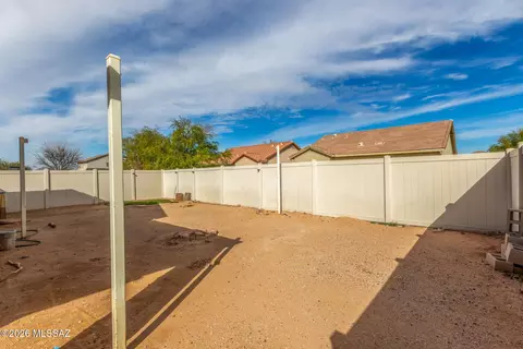 Exterior - 20902 E Frontier Rd, Red Rock, AZ 85145 photo 5 of 5