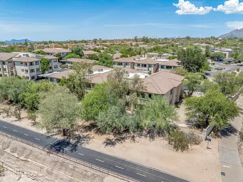 2550 E River Rd #21106, Tucson, AZ 85718