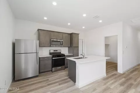 Kitchen - 21973 E Pebbles Ave, Red Rock, AZ 85145 photo 2 of 2