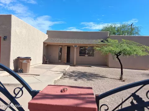 2630 W Santa Louisa St, Tucson, AZ 85746