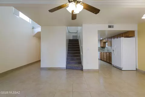 Living - 7486 E Deeps Way, Tucson, AZ 85710 photo 4 of 4
