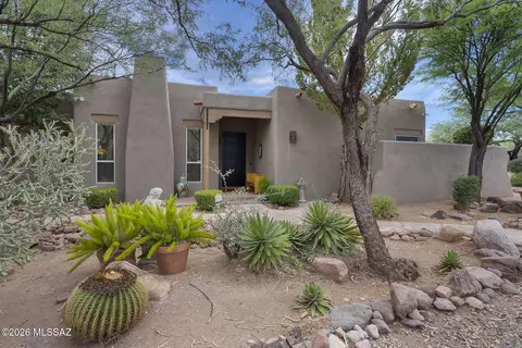 5 Tubutama Ct, Tubac, AZ 85646