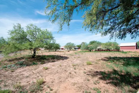 Exterior - 620 E Montgomery Ave, Corona De Tucson, AZ 85641 photo 7 of 7