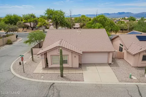 3711 W Pony Trl, Tucson, AZ 85742