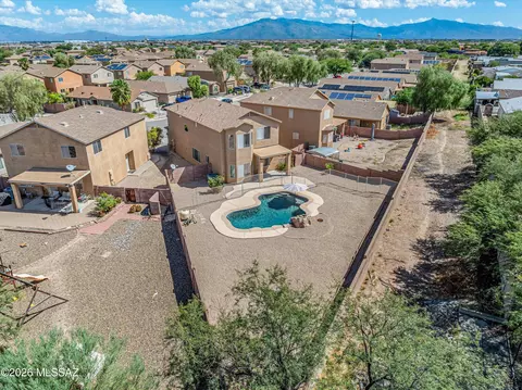 View/Area - 6330 E Sage Stone St, Tucson, AZ 85756 photo 1 of 2