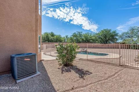 Exterior - 6330 E Sage Stone St, Tucson, AZ 85756 photo 6 of 6