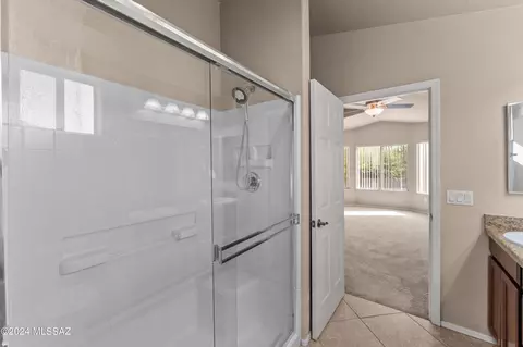 Bath - 6330 E Sage Stone St, Tucson, AZ 85756 photo 3 of 3