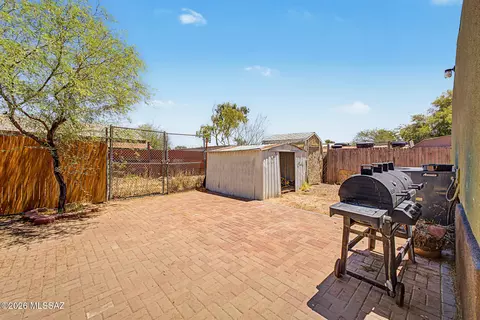 Exterior - 3243 E Milton Rd, Tucson, AZ 85706 photo 7 of 7