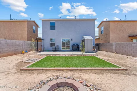 Exterior - 6169 E Stonechat Dr, Tucson, AZ 85756 photo 4 of 8