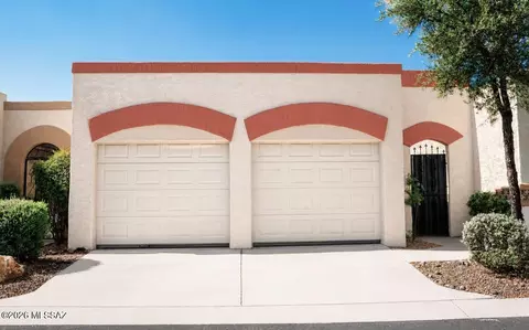 9752 E 1st St, Tucson, AZ 85748