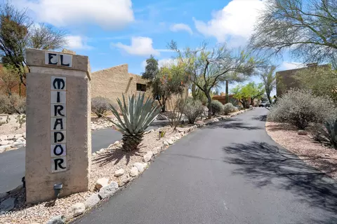 735 E Placita Del Mirador, Tucson, AZ 85718