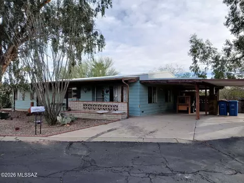 1620 N Va Frondosa, Green Valley, AZ 85614