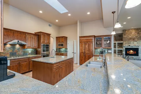 Kitchen - 8550 S Picacho View Loop, Vail, AZ 85641 photo 6 of 6