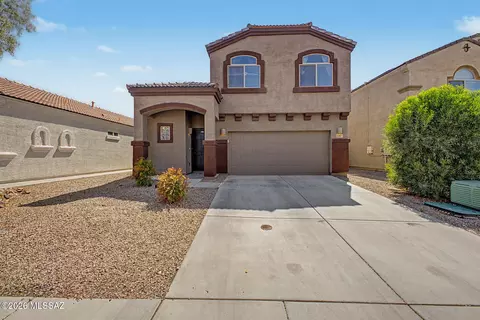 6389 W Yew Pine Way, Tucson, AZ 85743
